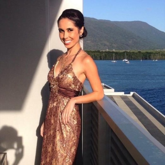 Meet your Posher, Jade - Picture 2 of 2